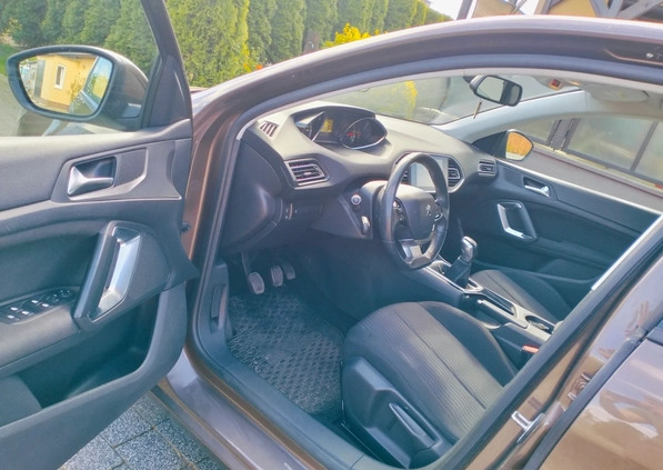 Peugeot 308 cena 33000 przebieg: 155000, rok produkcji 2014 z Wolsztyn małe 154
